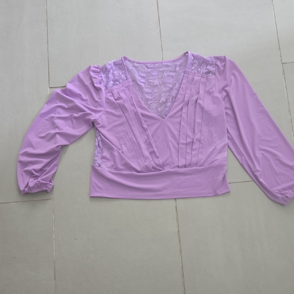 Lavender Lace Detail Women's Top